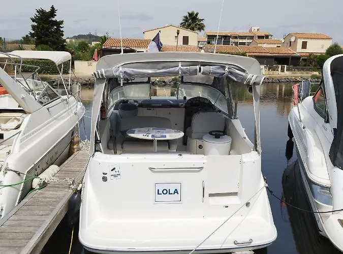 Úszó hotel Bateau Lola Agde